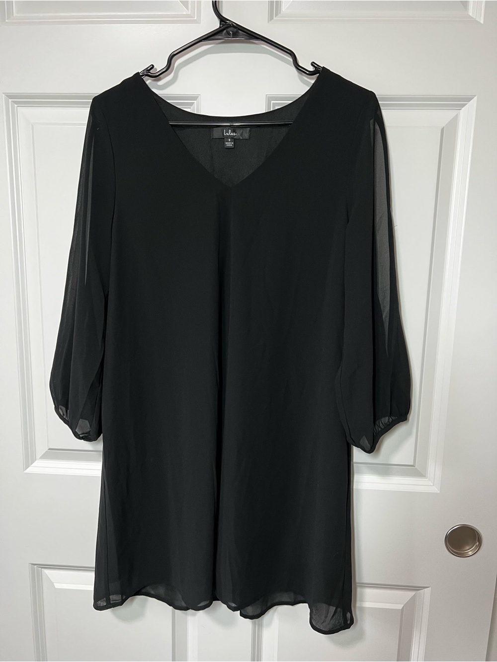 Lulus LBD Black V-Neck Chiffon Shift Dress Open Long Sleeves Small